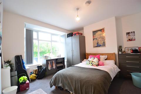 5 bedroom terraced house to rent - 2023/2024 ACADEMIC YEAR Newly refurbished 5 Double Bedroom Student House On Milner Road, Selly Oak, Free Ultrafast...