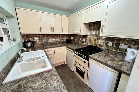 46 Blaze Park, Wall Heath, Kingswinford, DY6 0LR