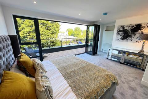 2 bedroom flat for sale - Scalby View Apartments, Hackness Road, Scarborough, YO12 5SD