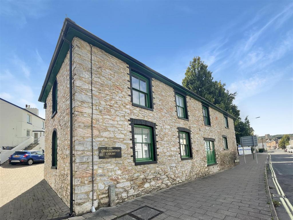 Greenswood Road, Brixham 2 bed house £280,000