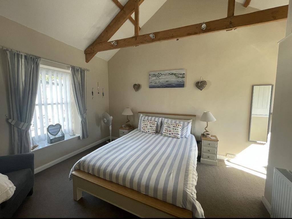 Greenswood Road, Brixham 2 bed house £280,000