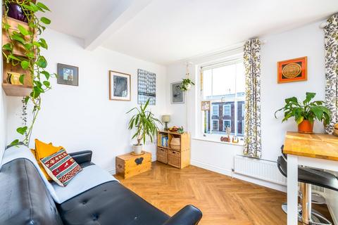6d Albert Park, Bristol, BS6 5NE