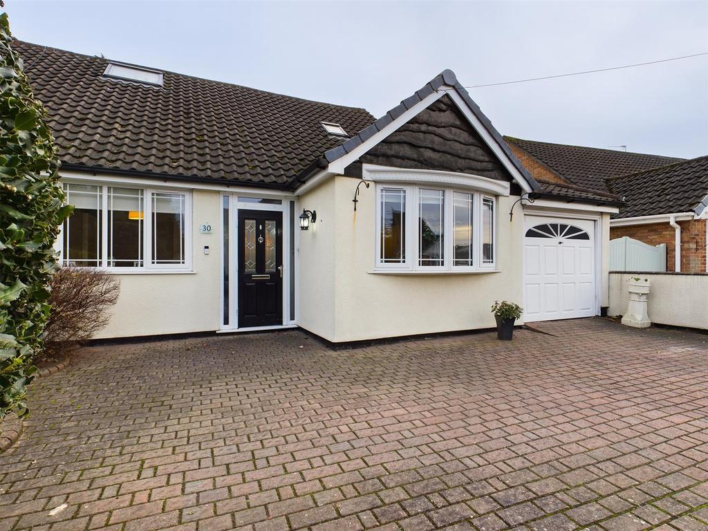 Tensing Road, Maghull, Liverpool 3 bed semidetached house £355,000