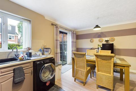 3 Priory Close, Burscough, Ormskirk, L40 7UY