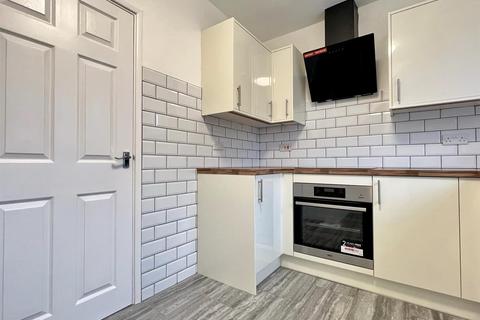 337 Lowedges Road, Sheffield, S8 7JL