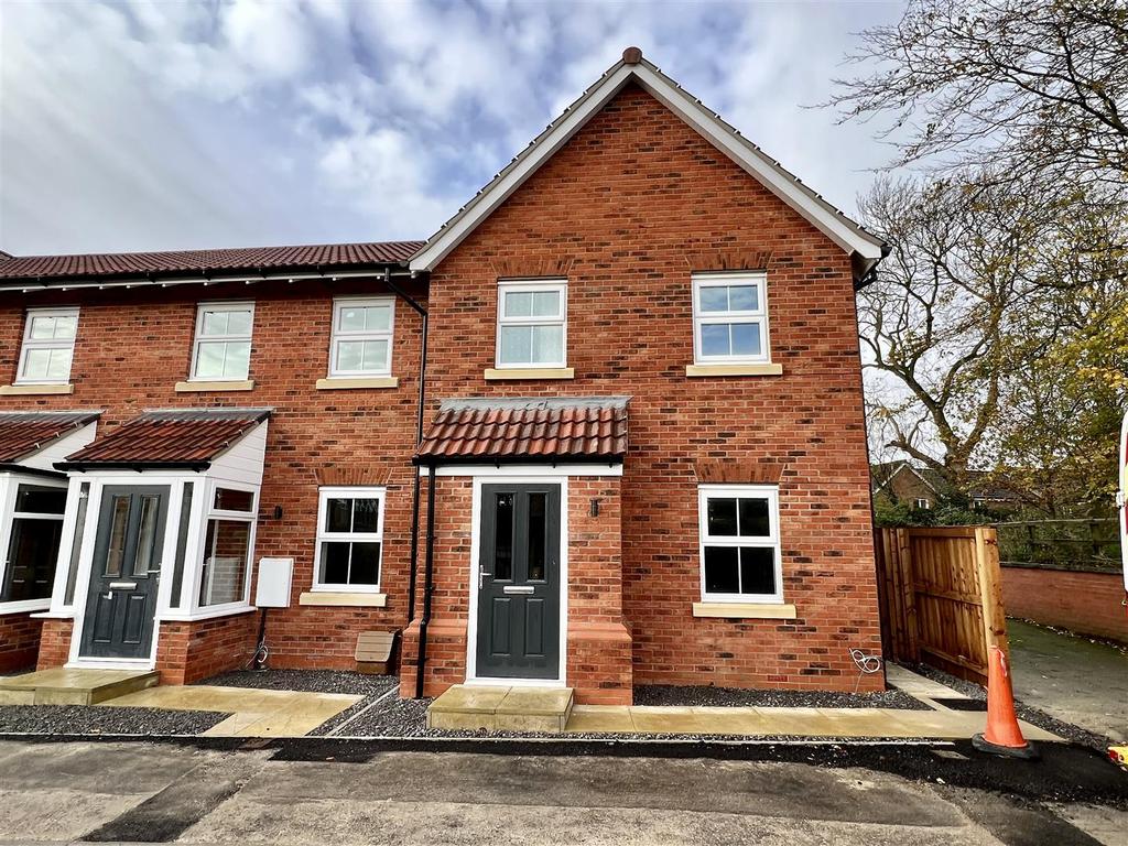 Londesborough Road, Market Weighton... 3 bed end of terrace house £