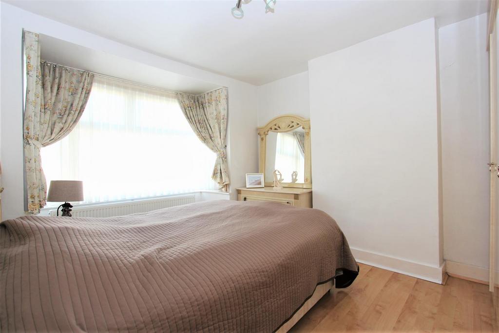 Bedroom1.jpg