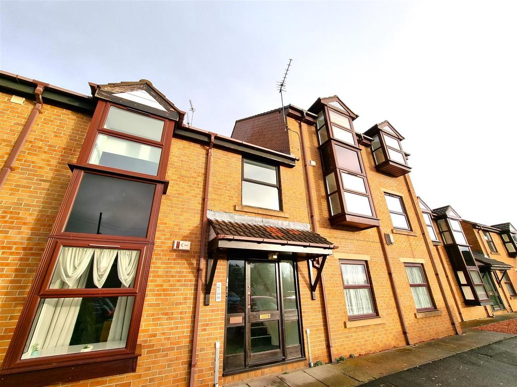 Edencroft, West Pelton, Stanley 2 bed apartment £575 pcm (£133 pw)