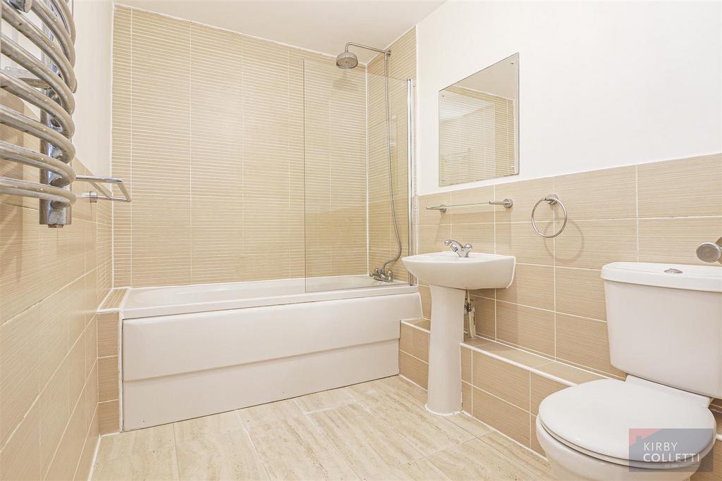Family bathroom