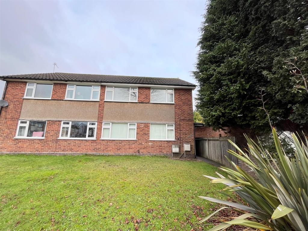Burman Road, Shirley, Solihull 2 bed to rent £895 pcm (£
