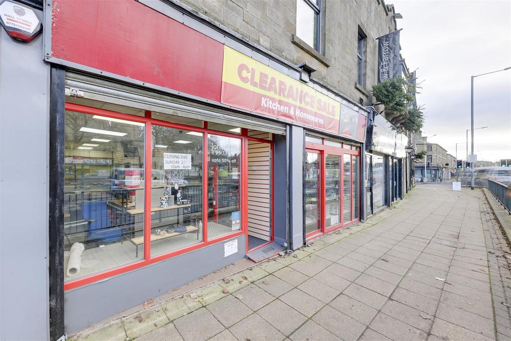 Bank Street, Rawtenstall, Rossendale Shop to rent £795 pcm (£183 pw)