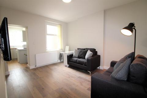 5 bedroom private hall to rent - Coulston Road, Lancaster