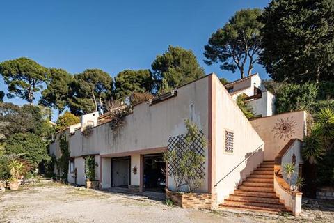 4 bedroom house, Cassis, Bouches-du-Rhône, Provence-Alpes-Côte d'Azur