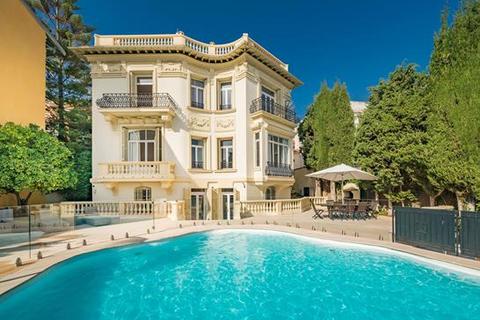 5 bedroom villa, Villefranche-sur-mer, Alpes-Maritimes, Provence-Alpes-Côte d`Azur