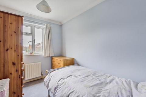 115 Schofield Avenue, Witney, OX28 1JR