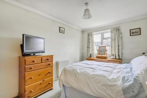 115 Schofield Avenue, Witney, OX28 1JR