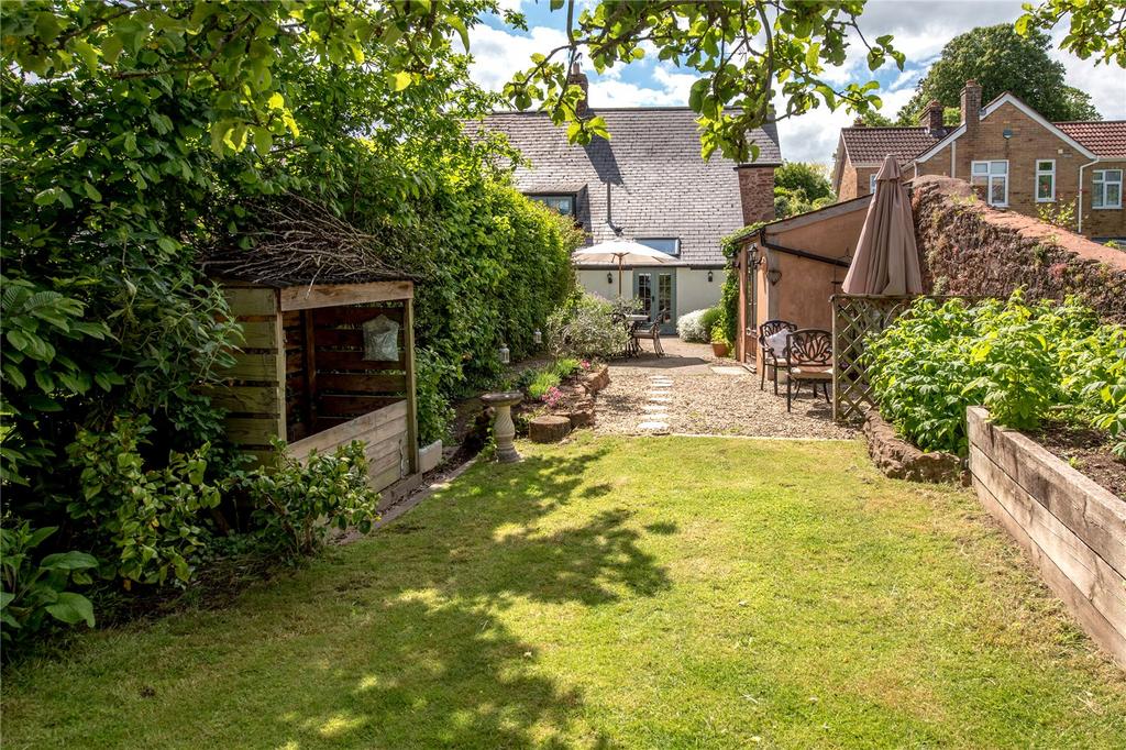 Halse, Taunton, Somerset, TA4 3 bed semidetached house £495,000