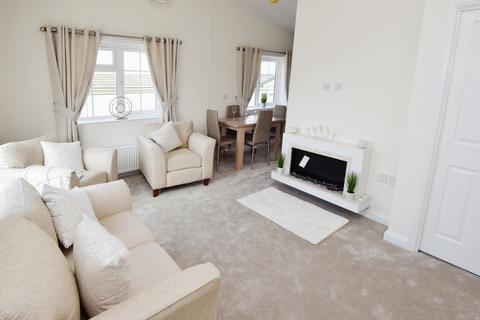 2 bedroom park home for sale, Bungalow Park, Holders Road, Amesbury, SP4 7PJ