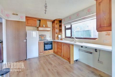 2 bedroom bungalow for sale - Staniforth Avenue, Sheffield