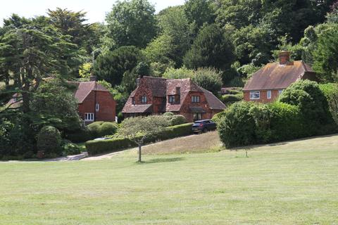 3 bedroom detached house for sale, Deneside, East Dean BN20