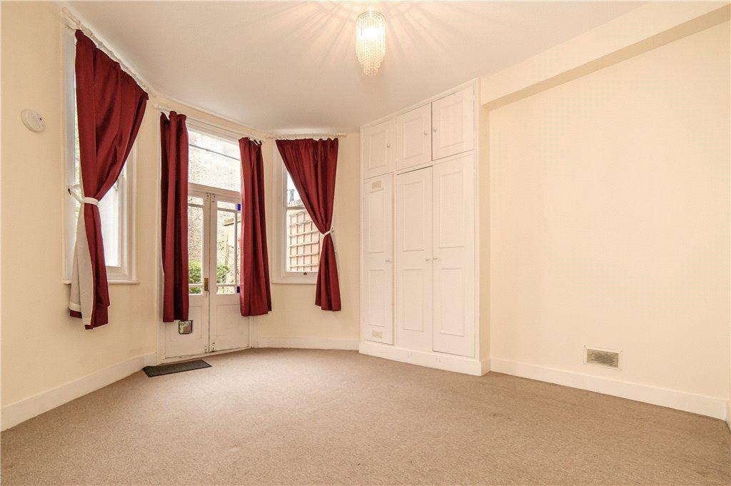 Lambert Road, London, SW2 1 bed apartment £1,700 pcm (£392 pw)