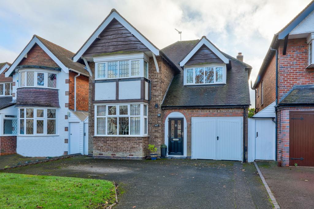 Bills Lane, Shirley, B90 3 bed detached house £525,000