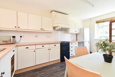 4 bedroom end of terrace house to rent, Friends Road, Norwich, NR5