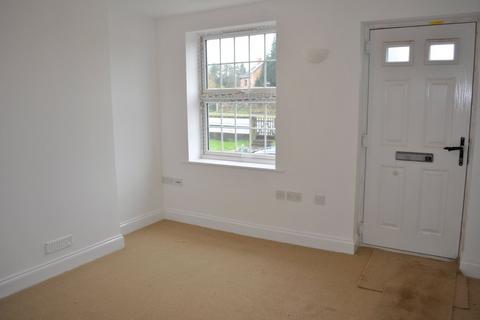 2 bedroom terraced house to rent, Ixworth Thorpe