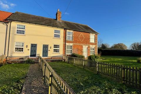 2 bedroom terraced house to rent, Ixworth Thorpe