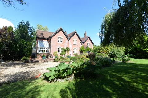4 bedroom detached house for sale, South Drive, Ossemsley, New Forest, Hampshire, BH25