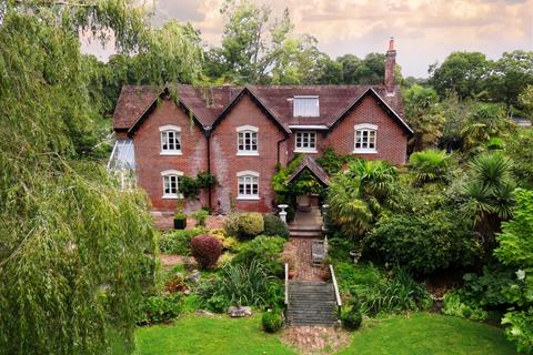4 bedroom detached house for sale, South Drive, Ossemsley, New Forest, Hampshire, BH25