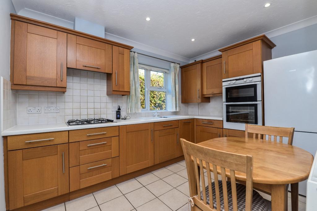 Eleanor Court, Caslake Close, New... 2 bed apartment £305,000
