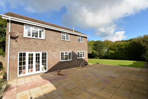 5 The Willows, Barton On Sea, New Milton, BH25 7BE