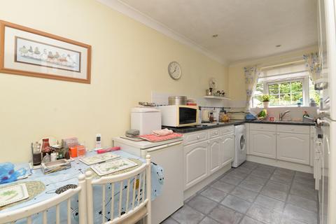 2 bedroom apartment for sale, Trevone, Herbert Road, New Milton, Hampshire, BH25