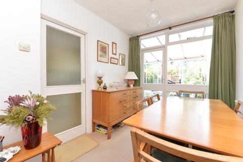 3 bedroom terraced house for sale - Maple Close, Barton On Sea, New Milton, BH25