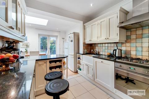 4 bedroom house for sale, The Vale, Golders Green NW11