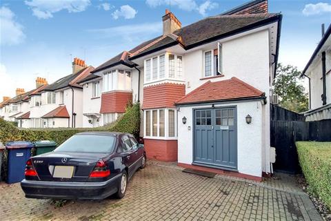 4 bedroom house for sale, The Vale, Golders Green NW11