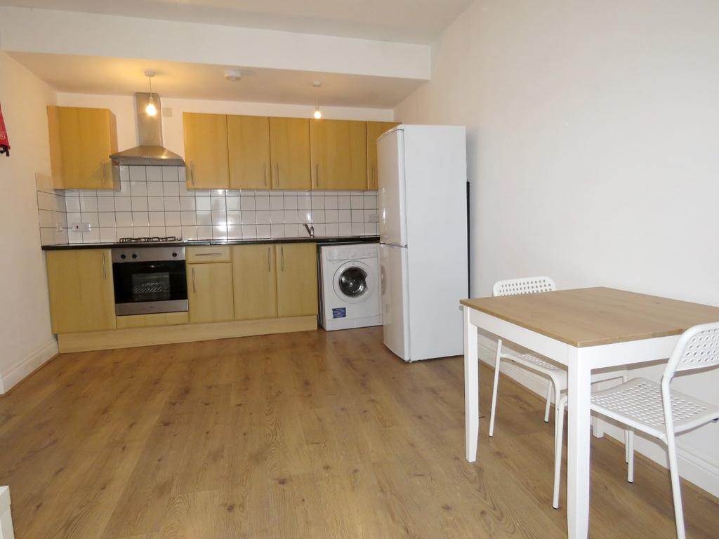Apartment in London - View 3