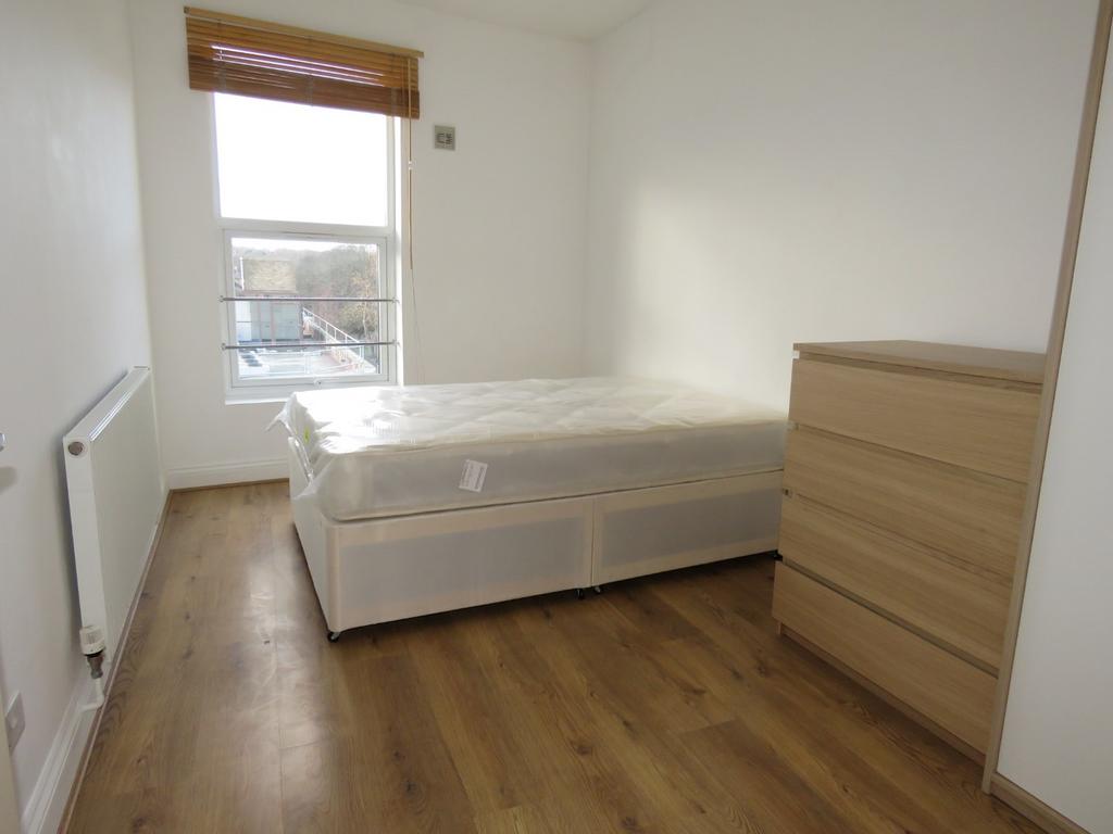 Apartment in London - View 4
