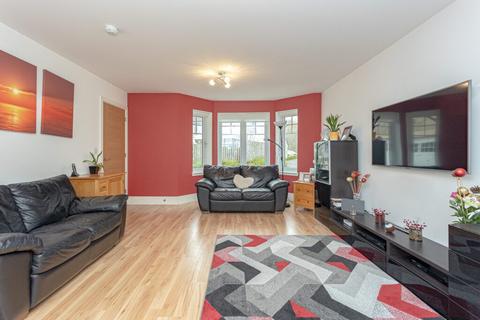 8 Kirkfield Place, Auchterarder, PH3 1FP