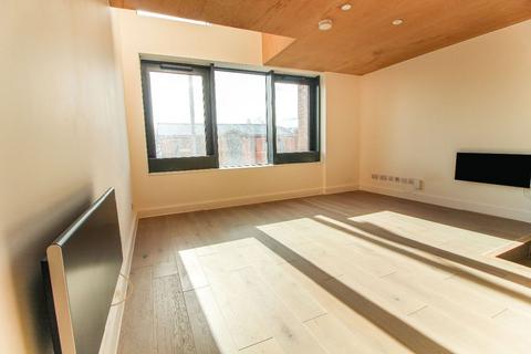Sky Gardens, Spinners Way