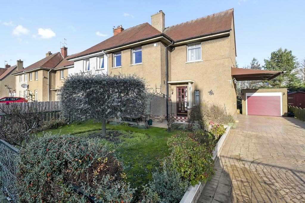 14 Dalhousie Avenue, Bonnyrigg, EH19 2ND 4 bed end of terrace house £