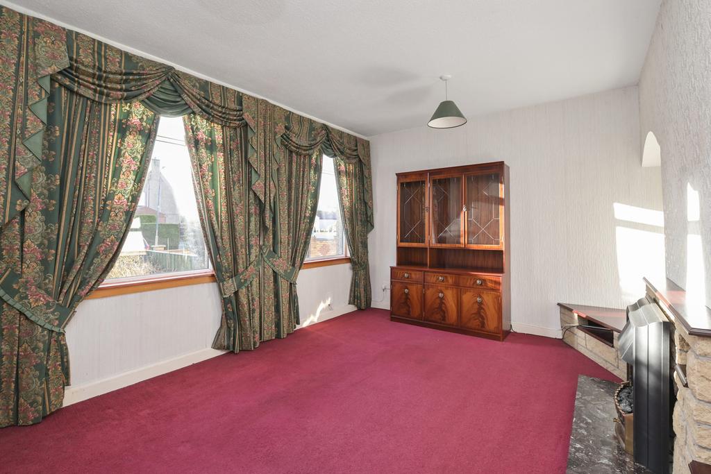 14 Dalhousie Avenue, Bonnyrigg, EH19 2ND 4 bed end of terrace house £