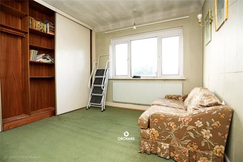 2 The Grove, Ickenham, Uxbridge, UB10 8QH