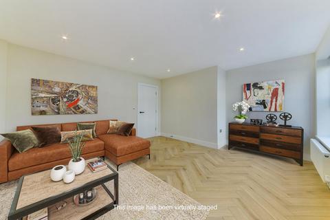 2 bedroom apartment to rent - 298 Munster Road , Fulham, London, SW6