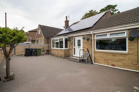 4 bedroom detached bungalow for sale, York Avenue, Huddersfield, HD2