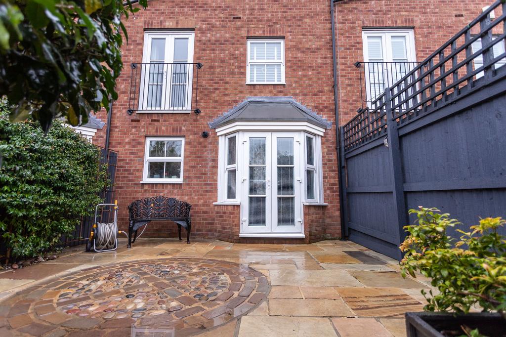 Sandwath Drive, Church Fenton, LS24 3 bed townhouse £310,000