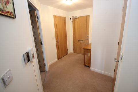 1 bedroom apartment for sale - Oakfield Court Urmston