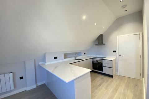 1 bedroom flat to rent, Chinbrook Road, Grove Park, SE12