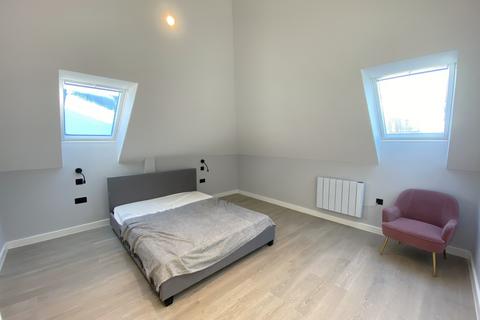1 bedroom flat to rent, Chinbrook Road, Grove Park, SE12
